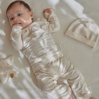 Подаръчен Сет Бебешки Дрешки Newborn Naturals