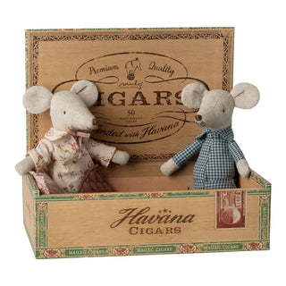 Maileg Grandma and Grandpa mice in cigarbox