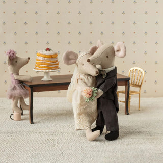 Maileg Дълга маса за хранене, Mouse