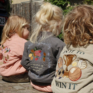 Konges Sløjd Детско яке бомбър Juno - laurel oak