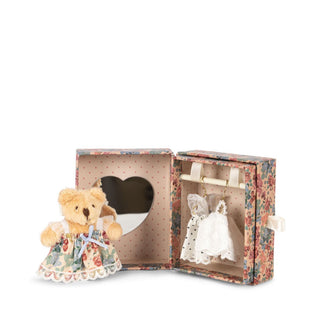 Konges Slojd Малка плюшена играчка Tiny Teddy Dress up