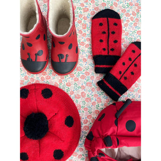 Konges Slojd Плетена барета LADYBUG -barbados cherry