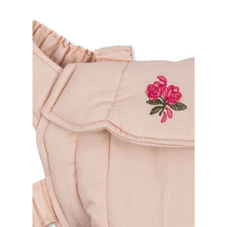 Konges Slojd Раница за носене на кукла бебе - cameo rose