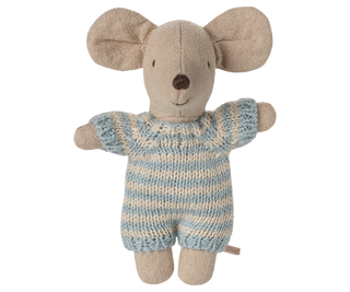 Maileg Бебе мишка в кош за носене - Blue