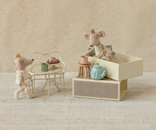 Maileg Кралски мишки близнаци, Little sister and brother in matchbox