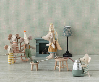 Maileg, Triplets, Baby mice in matchbox