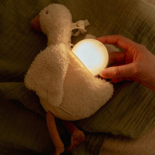 Мек Гъсок с Нощна Лампа и Успокояващи Звуци - Little Goose