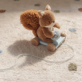 Мека Играчка за Дърпане Катеричка Forest Friends